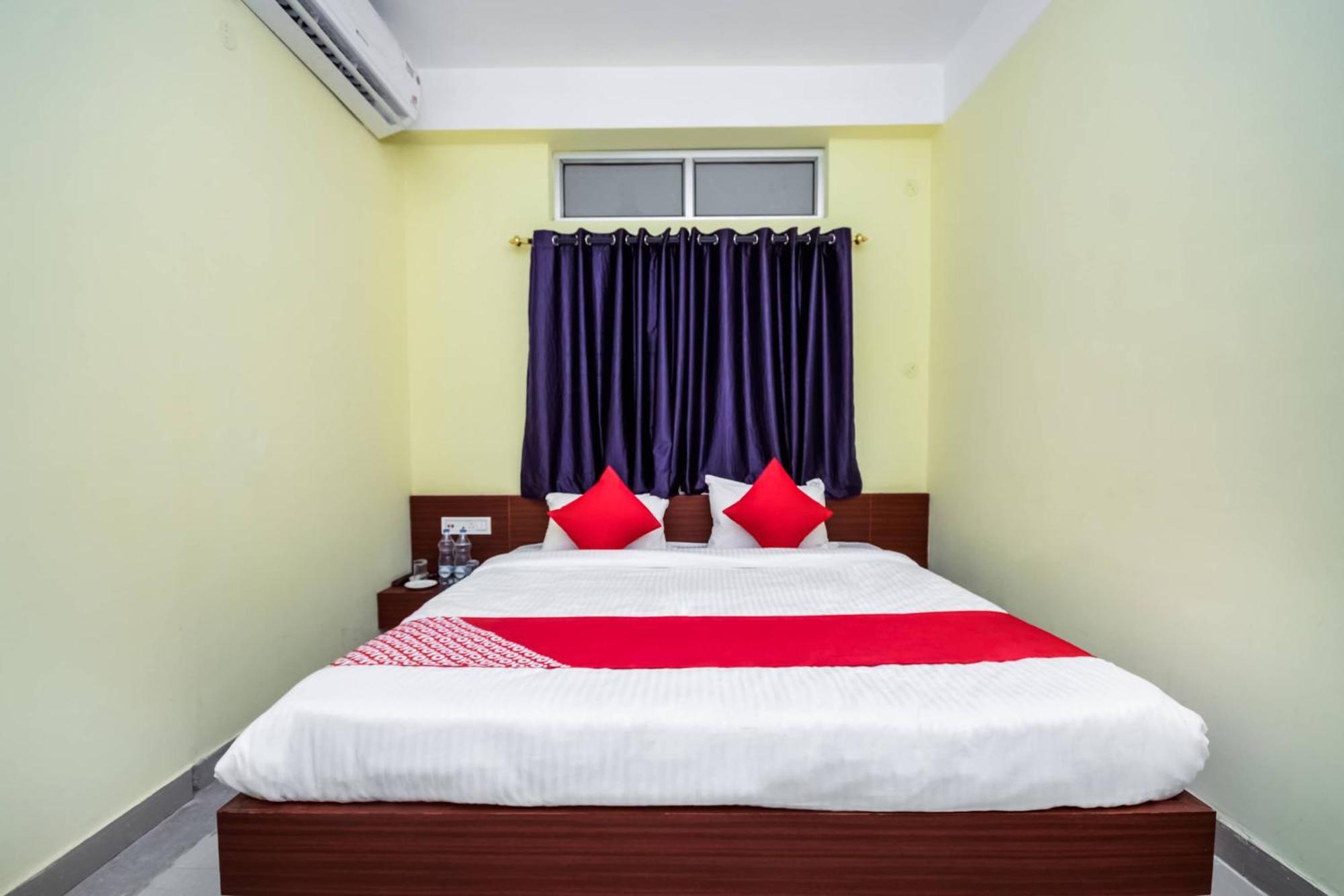 Hotel Vaccinated Staff- OYO Flagship 22365 Bimal Residency GS Road Dispur Exterior foto